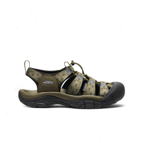 Men's Newport Retro Sandal x Études Studio  |  Etudes Olive