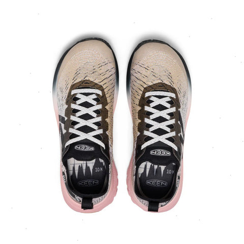 Women's Seek Trail Running Shoe  |  Black/Sunset Sand