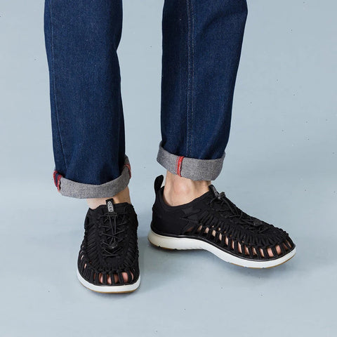 Men's UNEEK O3 Sneaker Sandal  |  Black/Star White