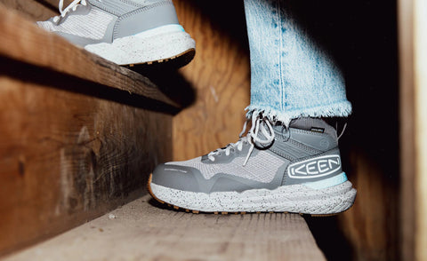 Women's Synchro Waterproof Work Boot (Carbon Toe)  |  Steel Grey/Gum